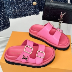 Louis Vuitton Slippers